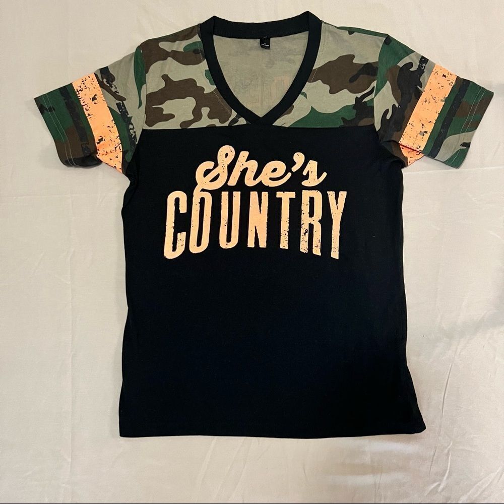 Unknown brand womens graphic T-shirt in a size small.